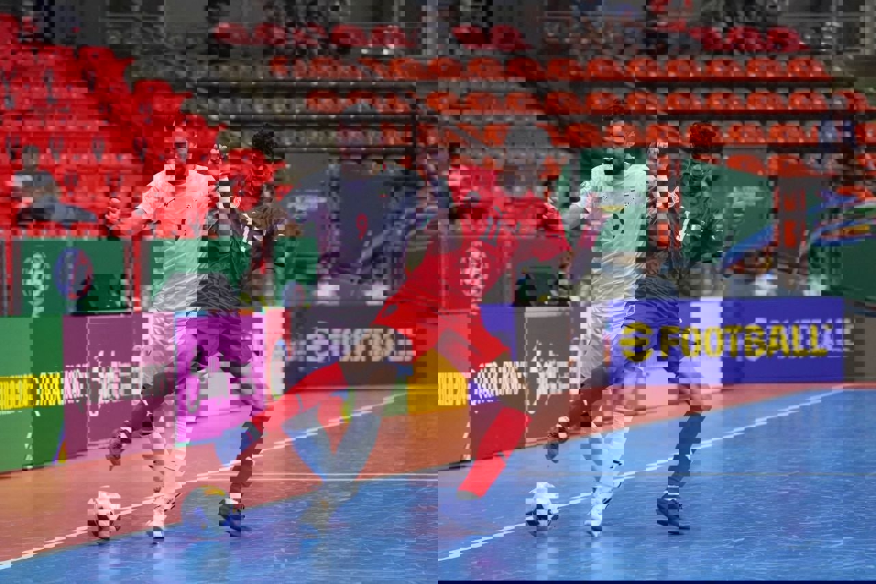2013955