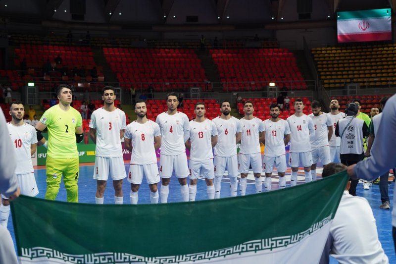تیم ملی با لباس همیشگی در یک چهارم جام ملت‌ها