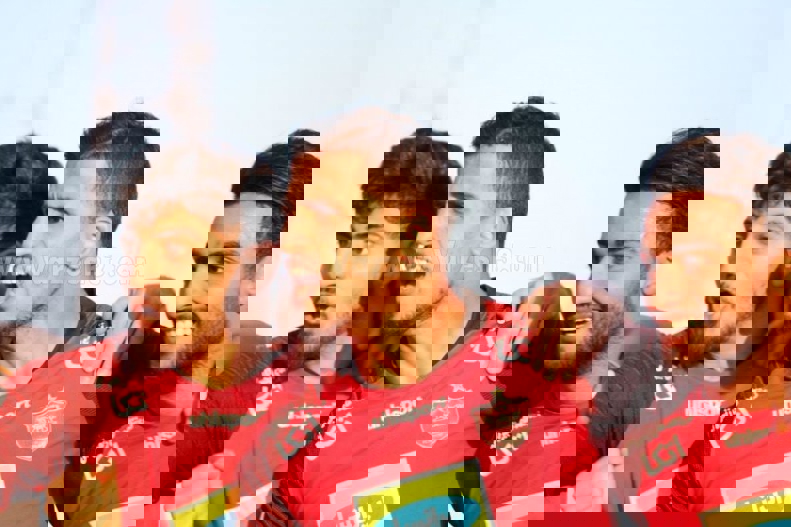 2014689