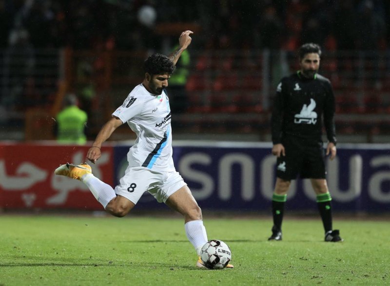 متخصص پاس گل، اینبار گل زد!