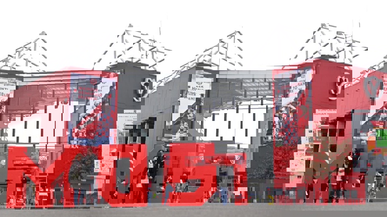 2014902