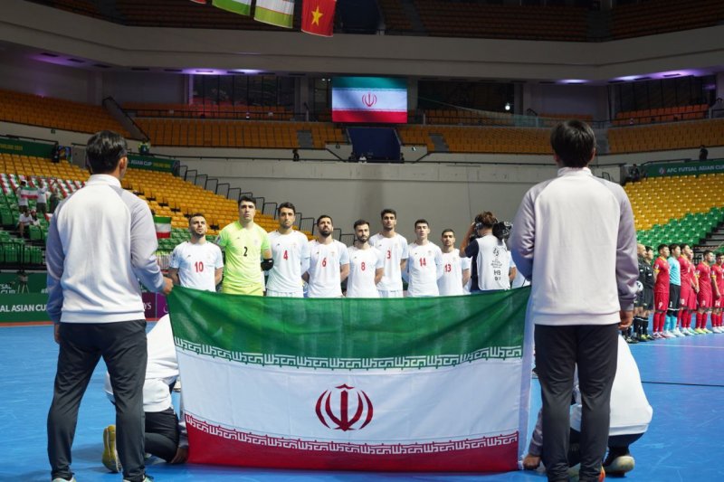 رختکن تیم ملی فوتسال ایران / گزارش زنده: ایران 0 - 0 ازبکستان