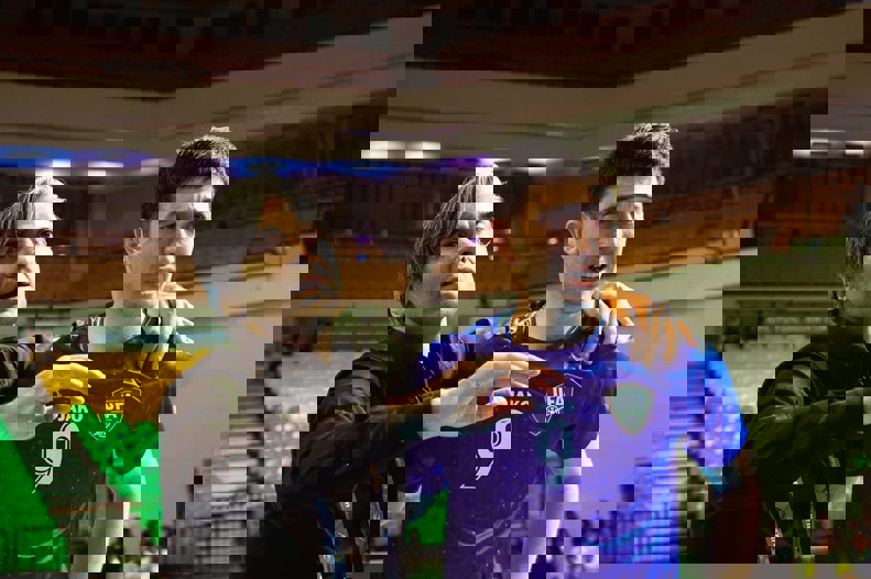2015254