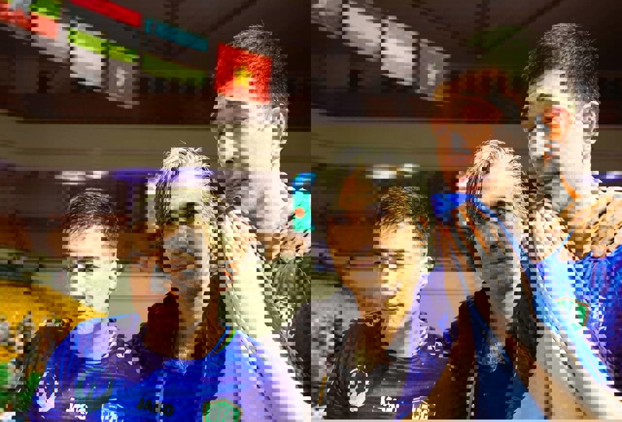 2015256