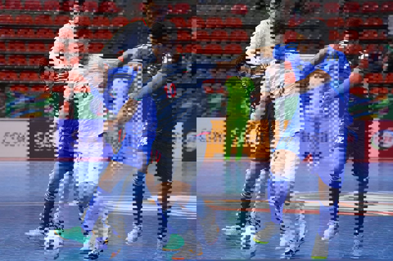 2015321