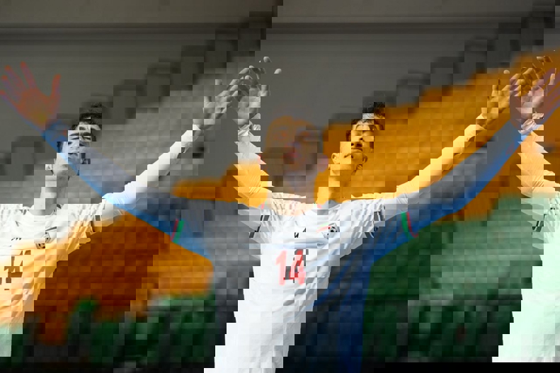 2015273