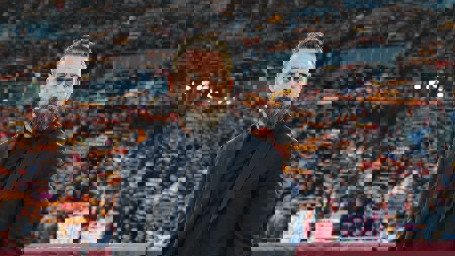 2015618