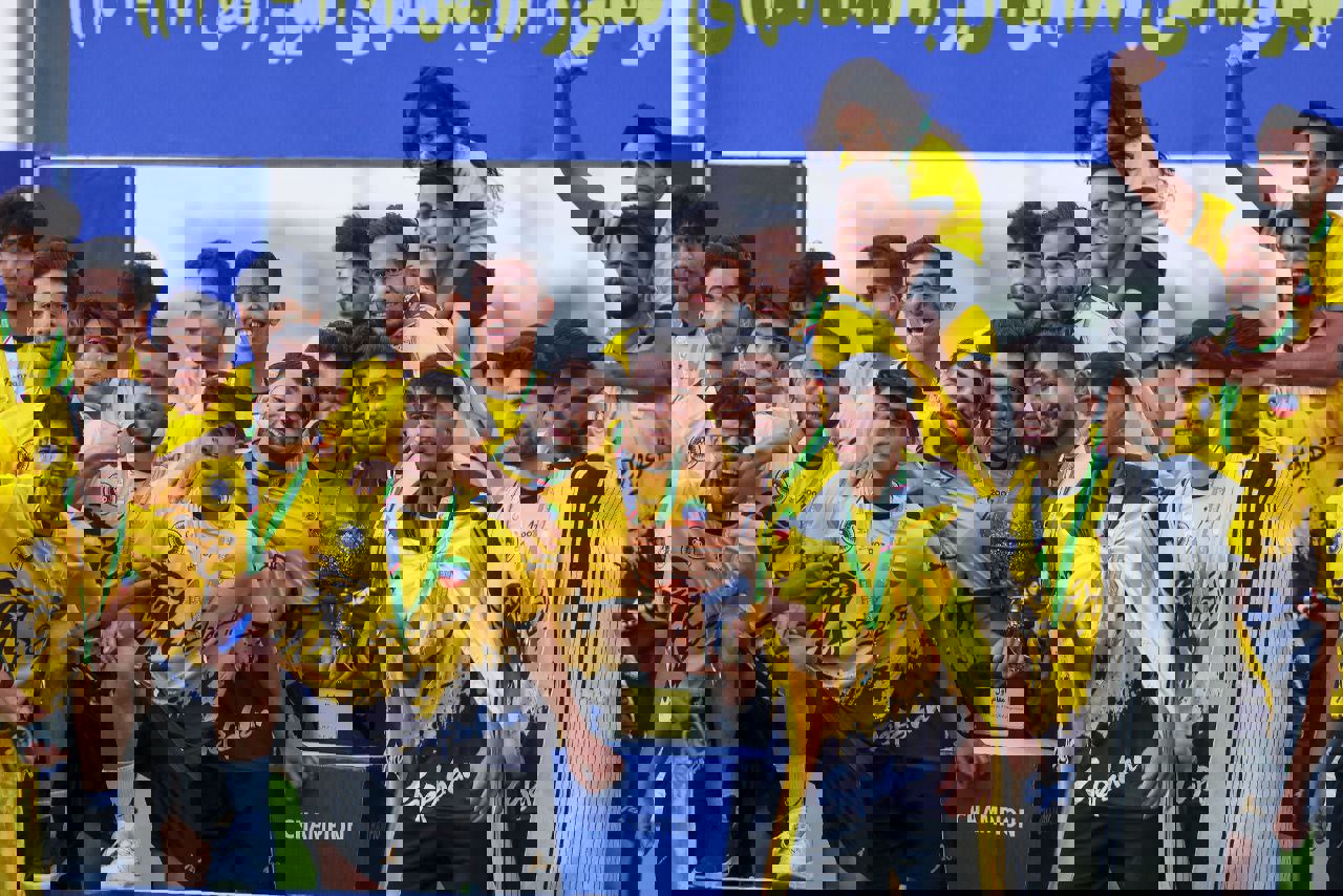 2015793
