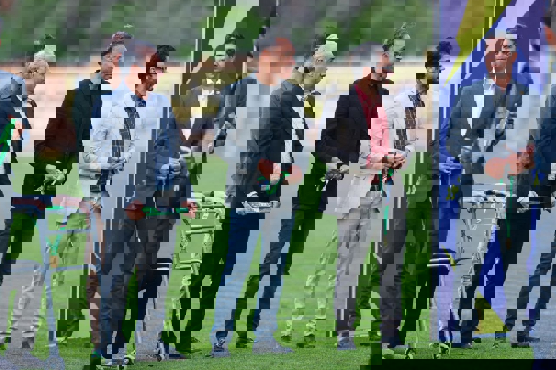 2015794