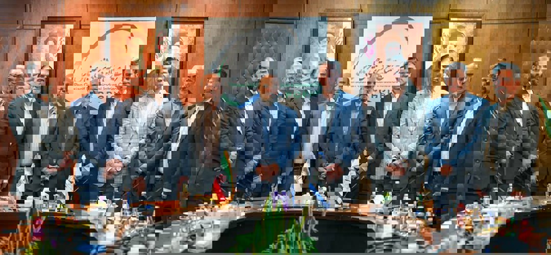 2015871