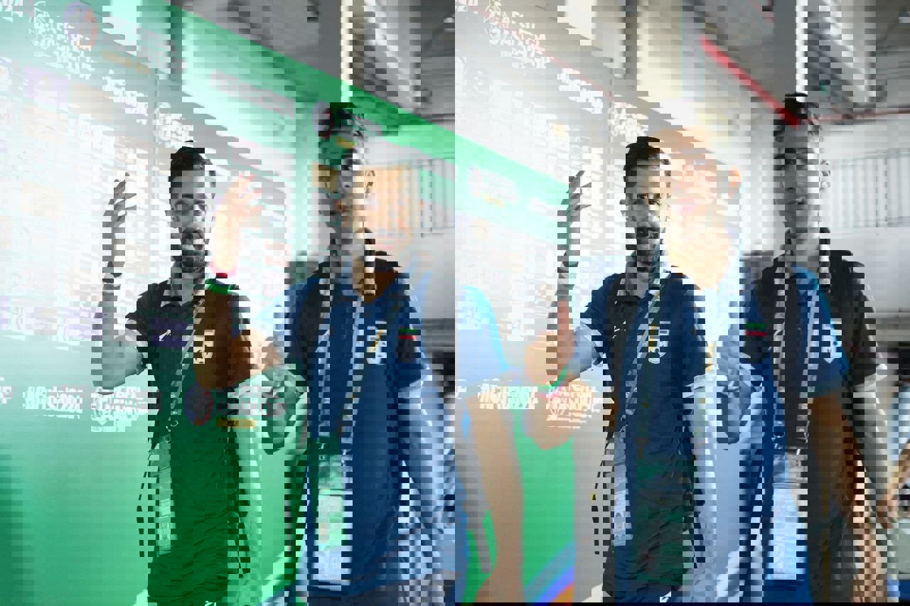 2015843