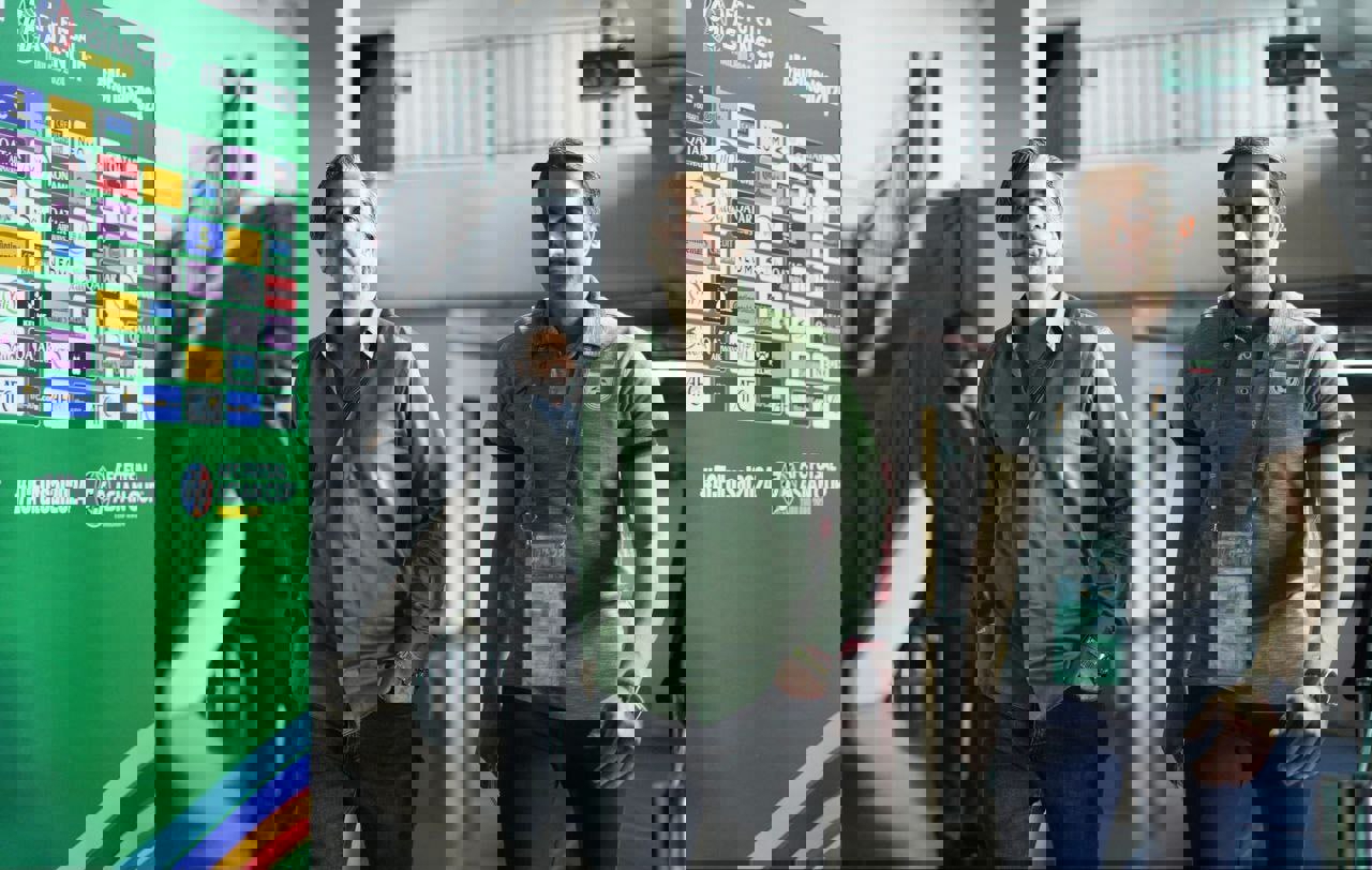 2015856