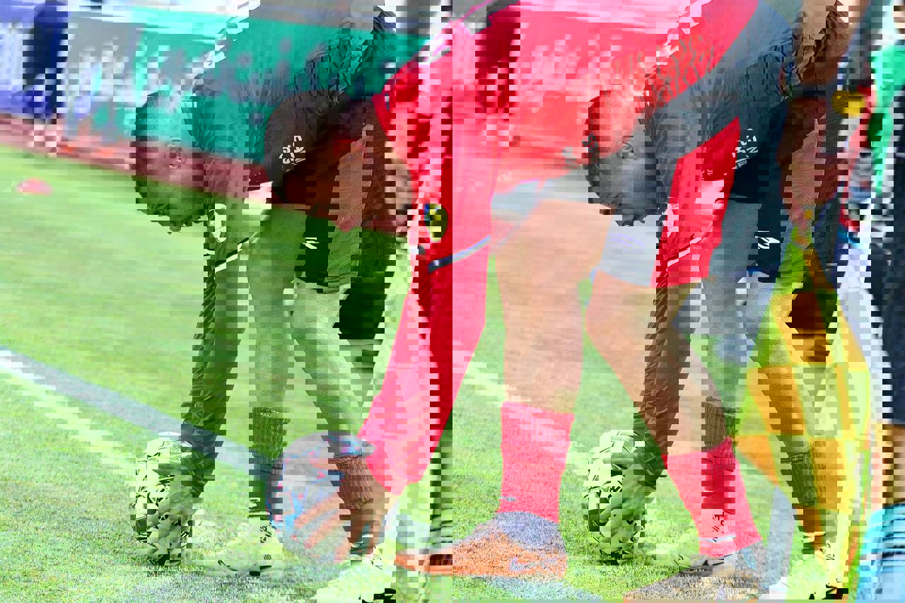 2015998