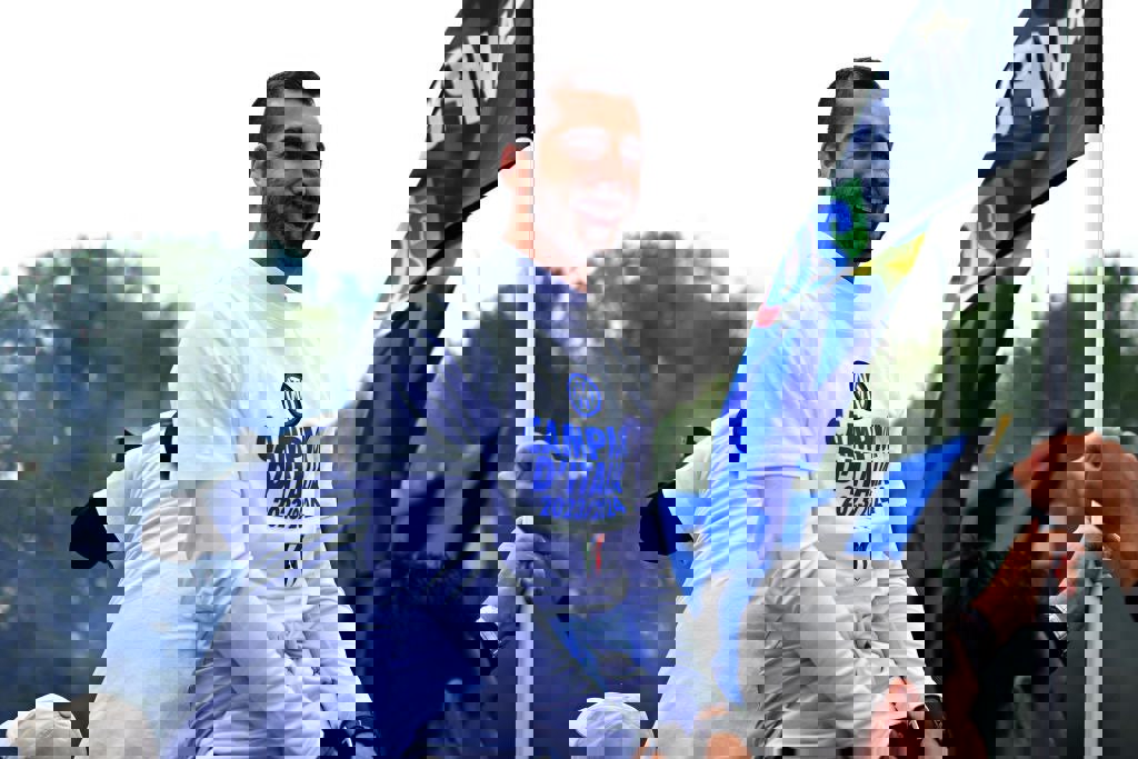 2016552