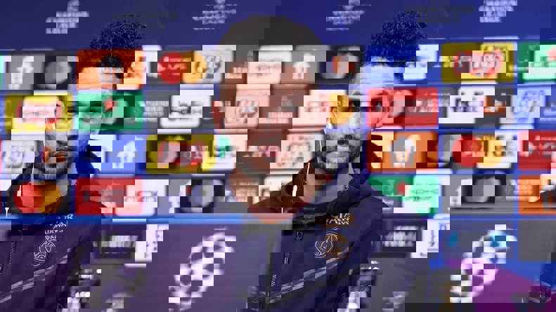 2016703