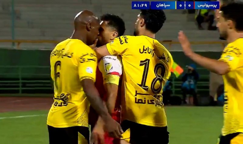 عالیشاه، دعوا با غول سپاهان و اخراج!
