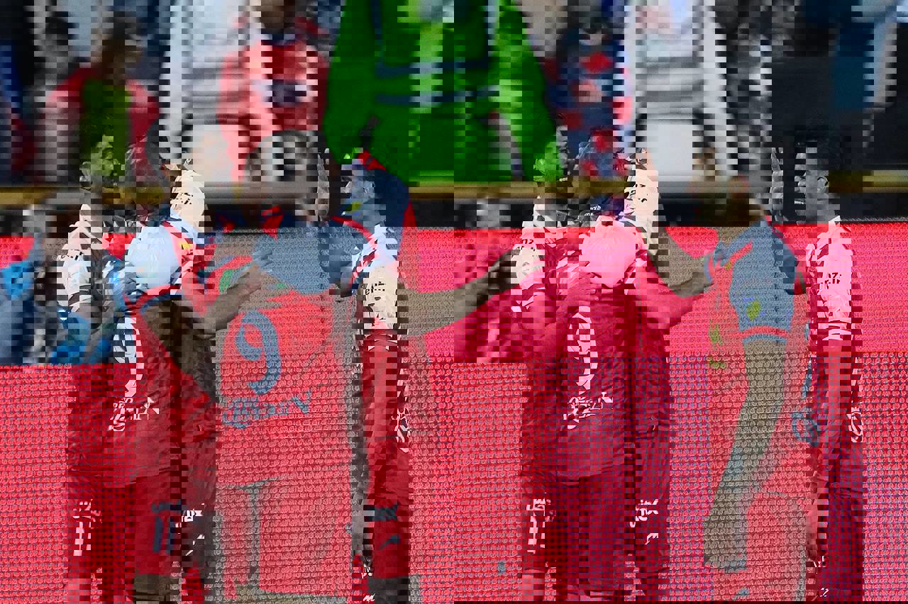 2017598