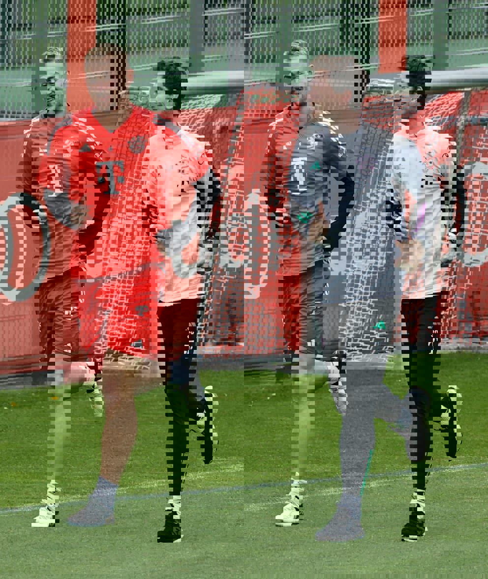 2017792