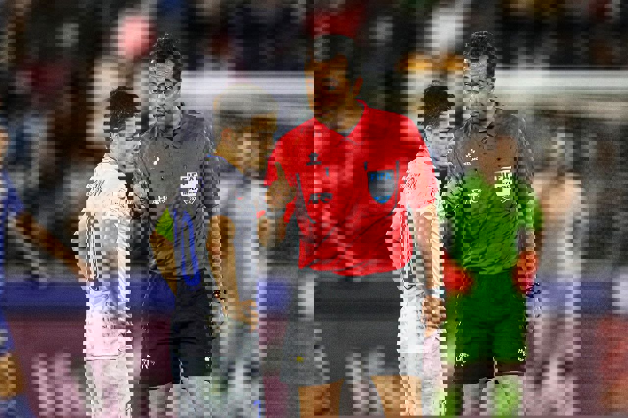 2017957