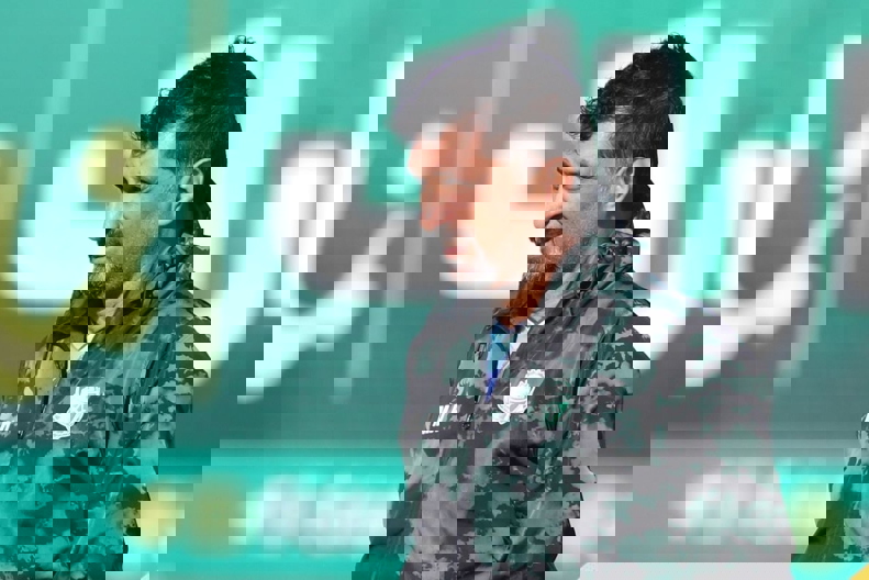 2018368