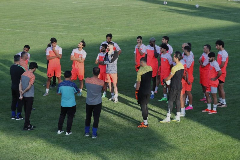 11 بازیکن استقلال خوزستان برای توقف پرسپولیس