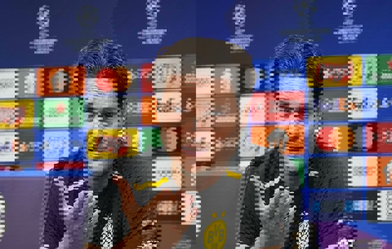 2018983