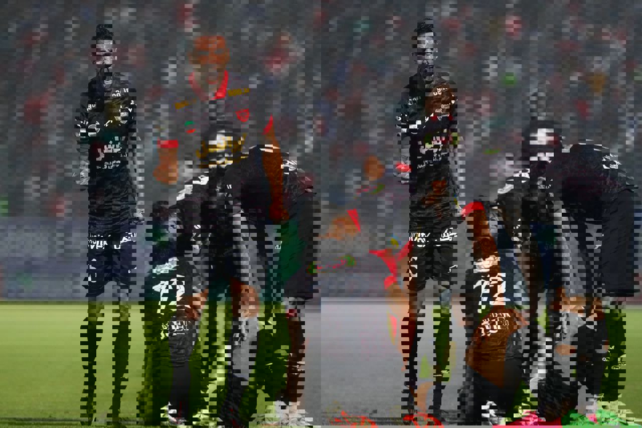 2018999