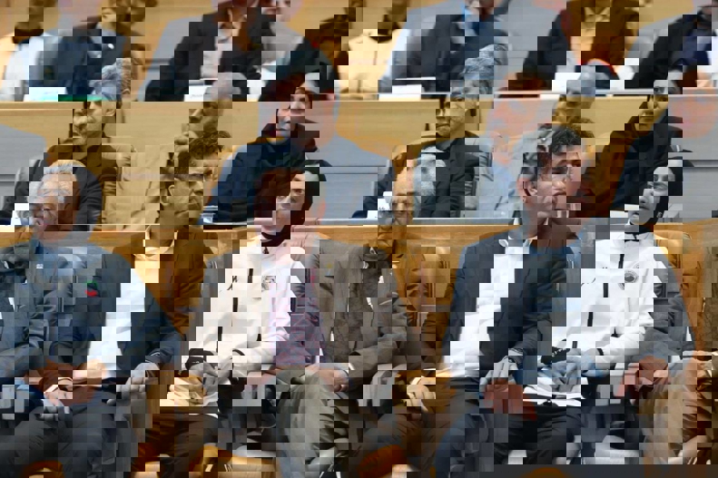 2019215