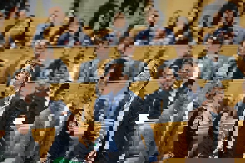 2019218
