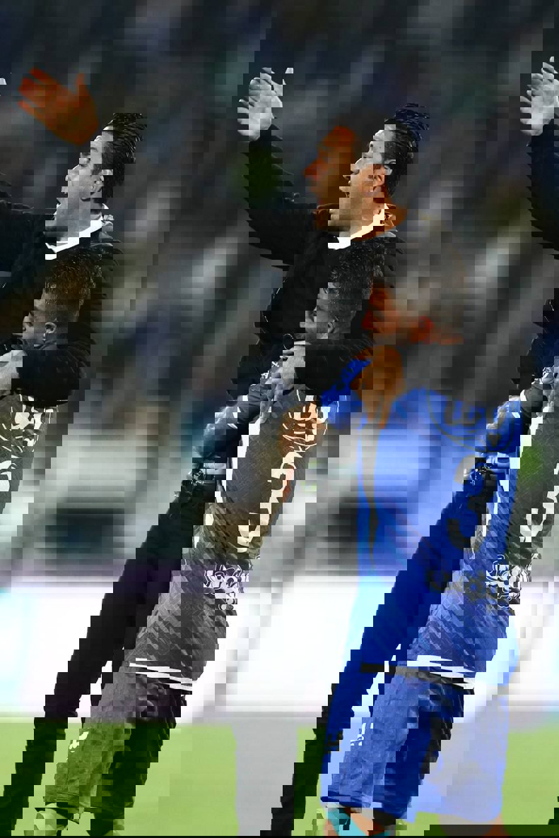 2019279