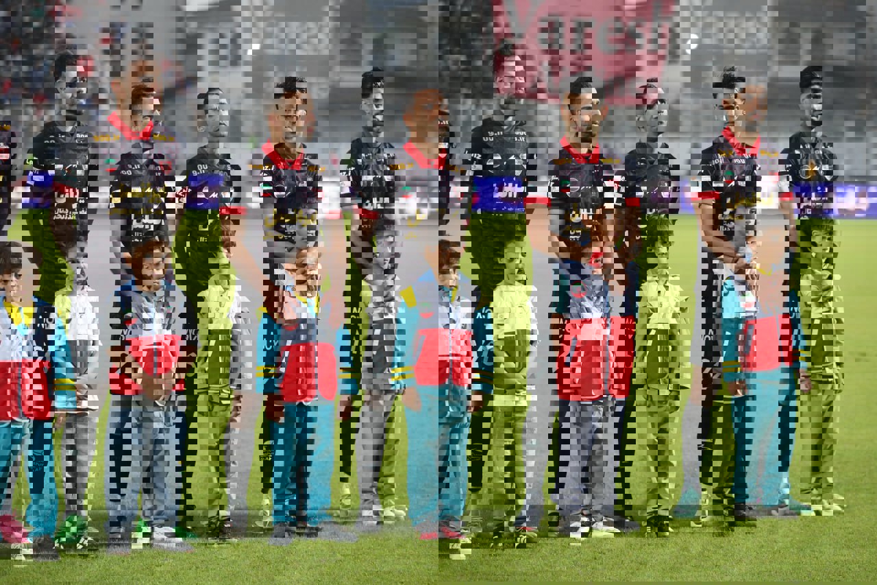 2019305