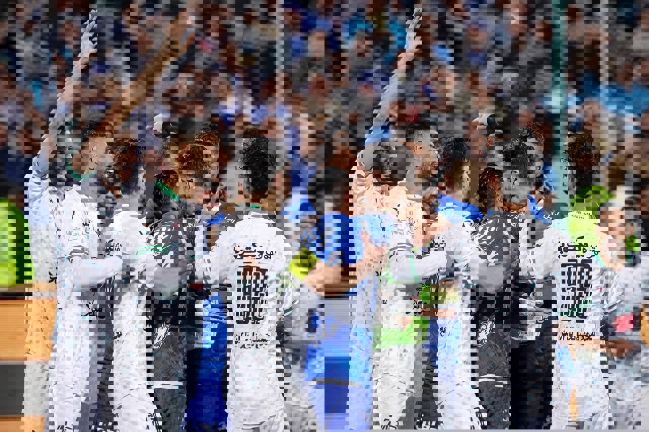 2019402