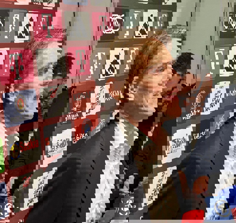2019488