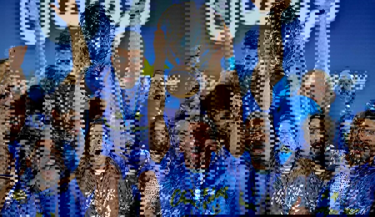 2020803