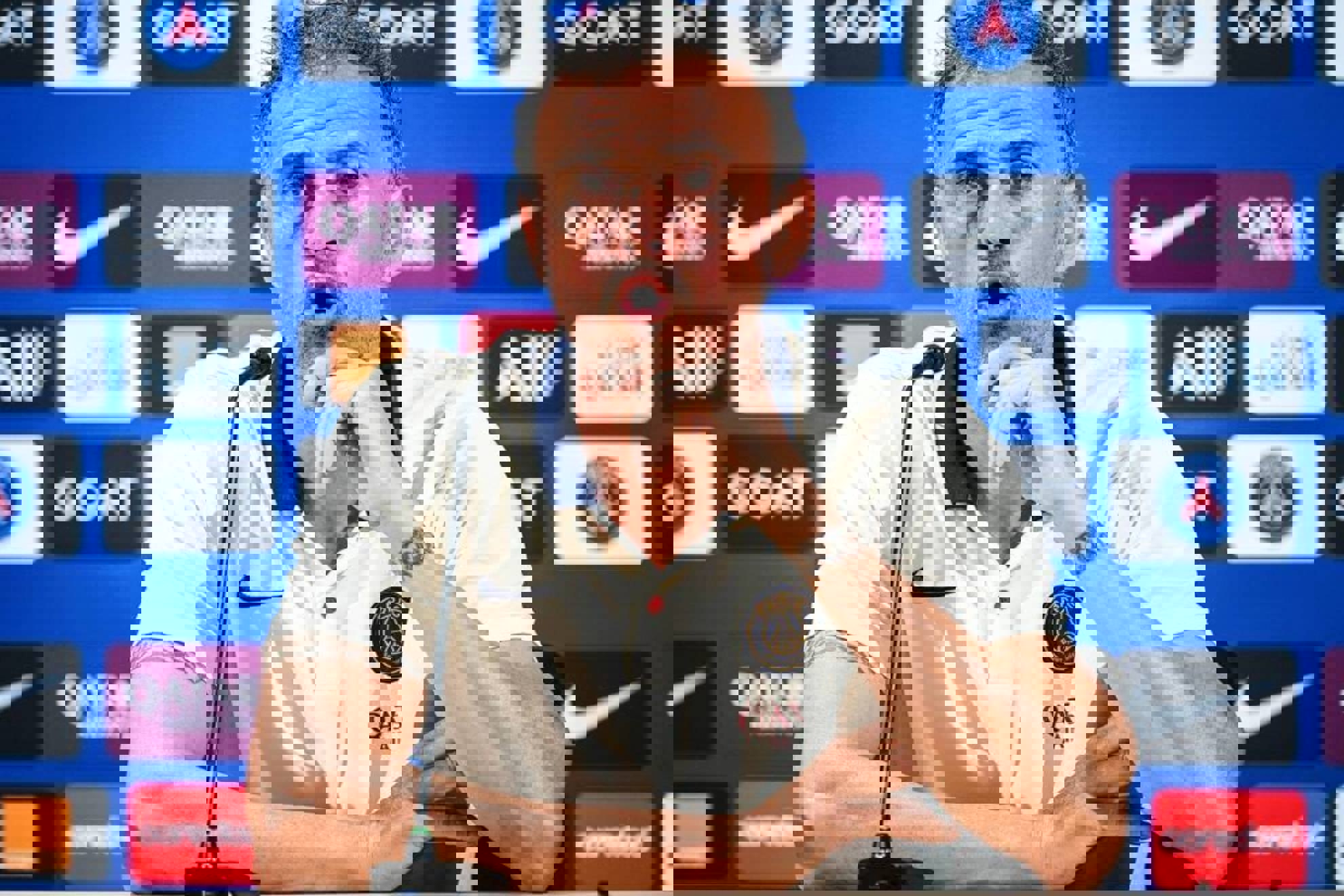2020582