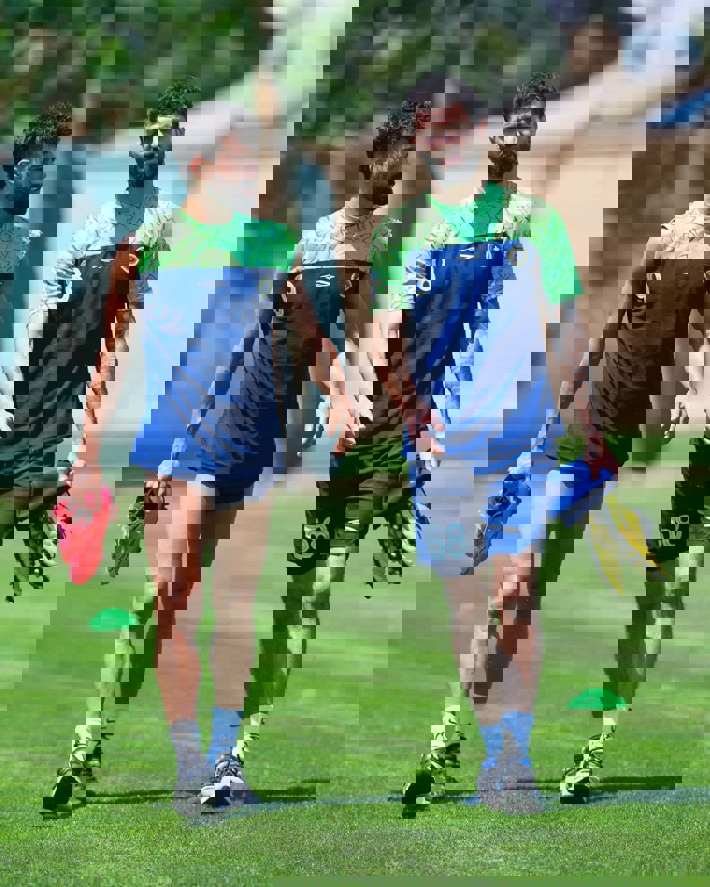2020618