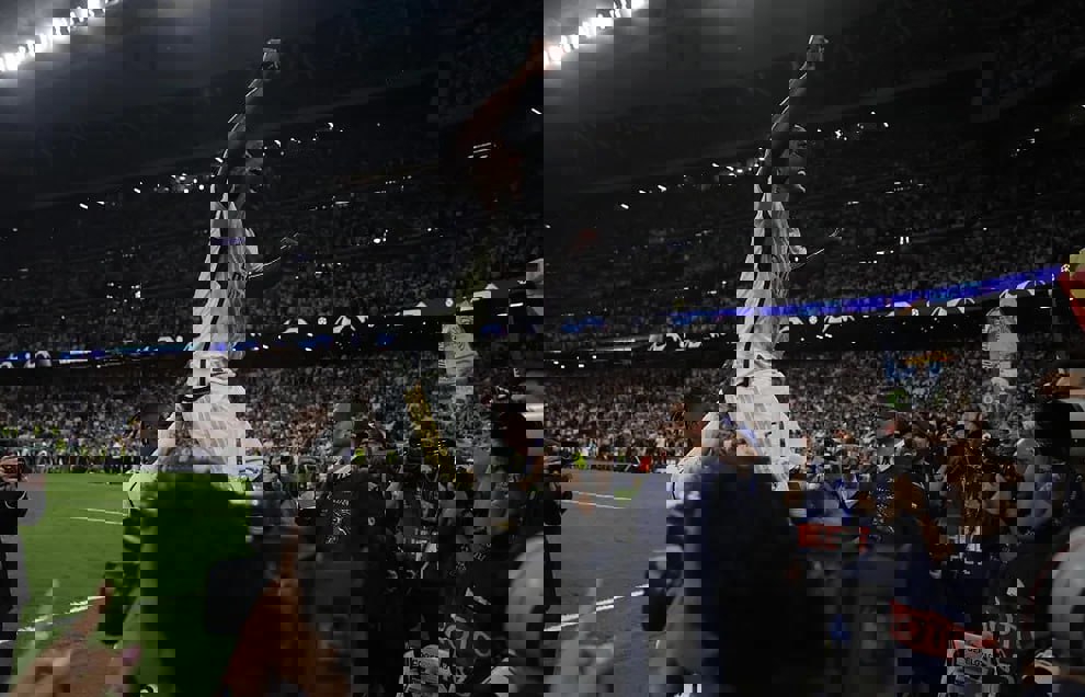 2020684