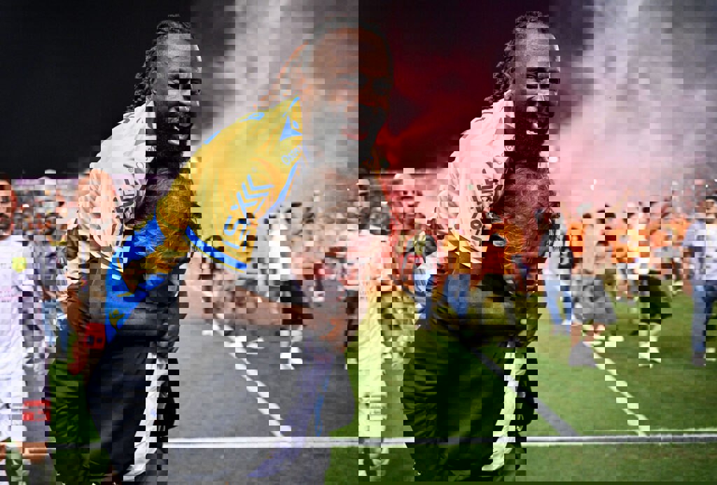 2020852