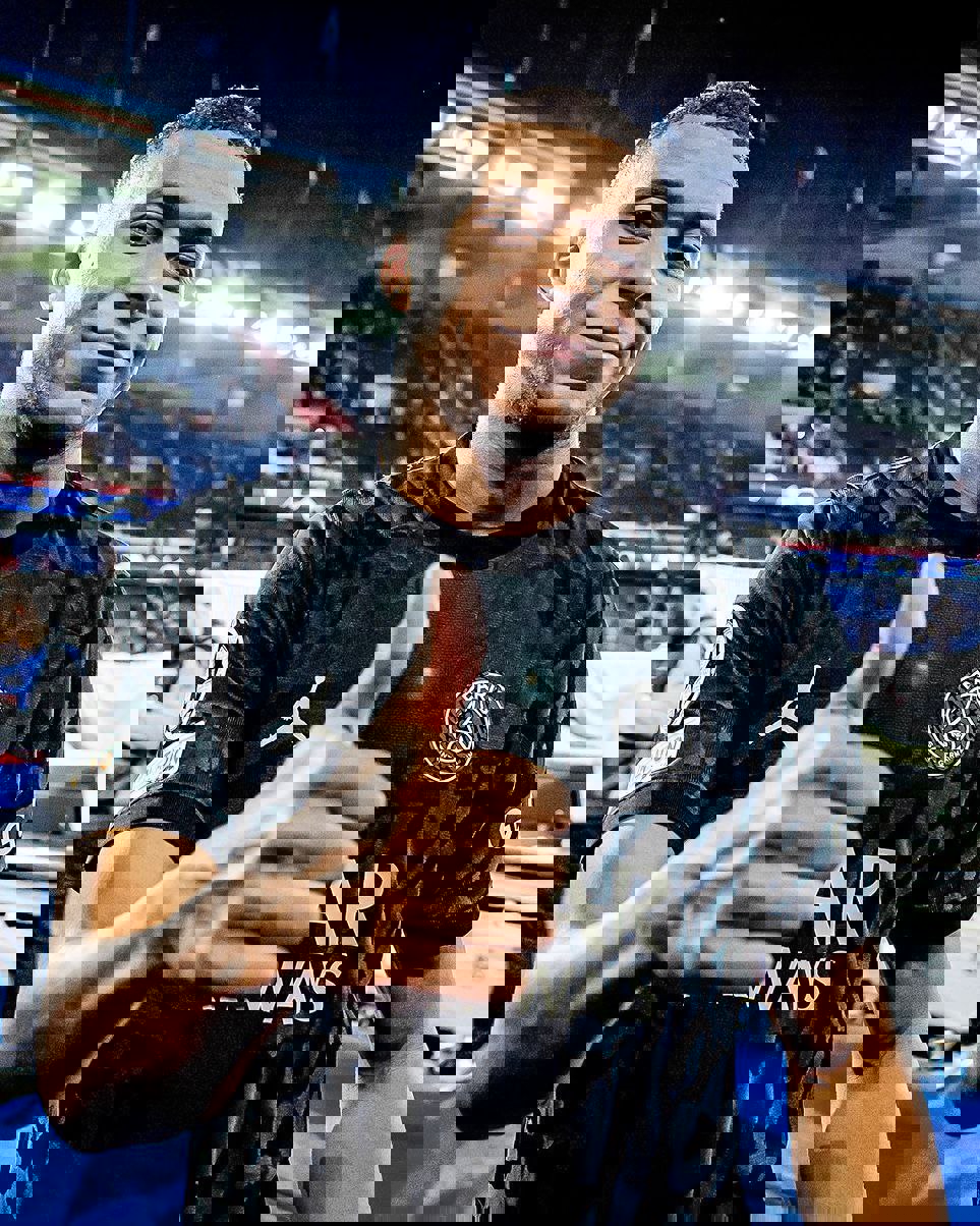 2020893