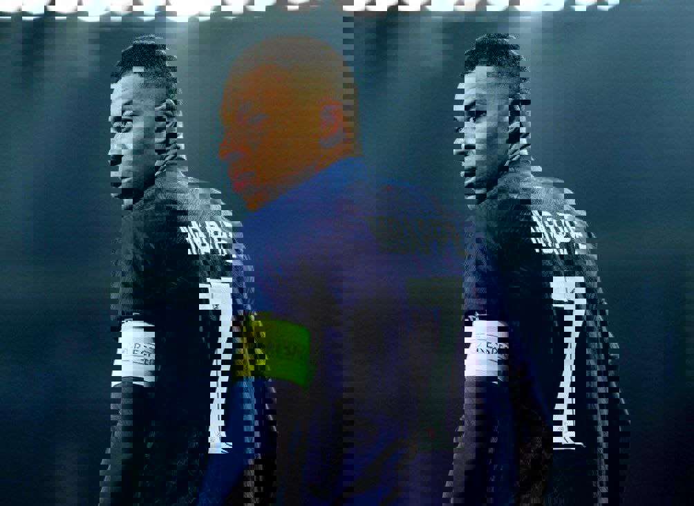 2020858