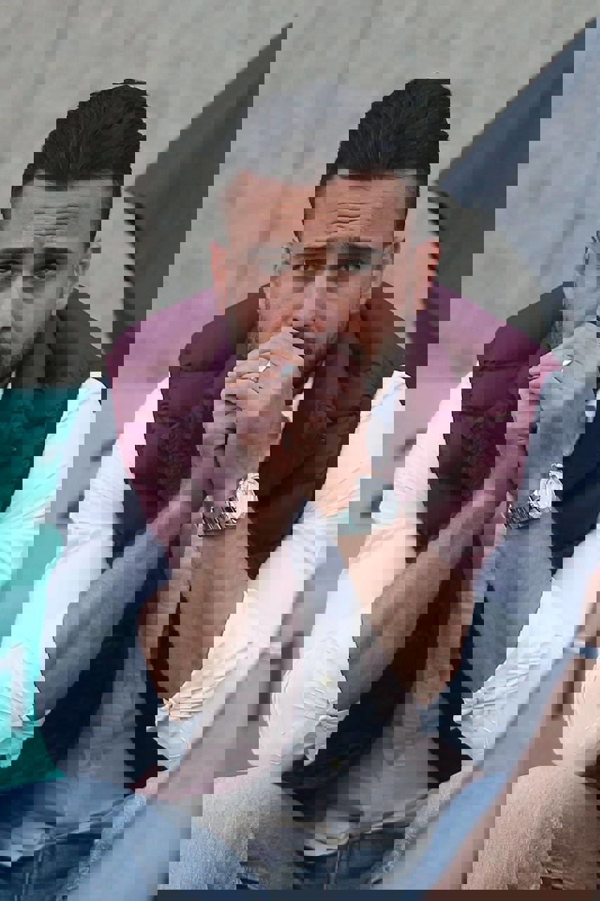 2020940