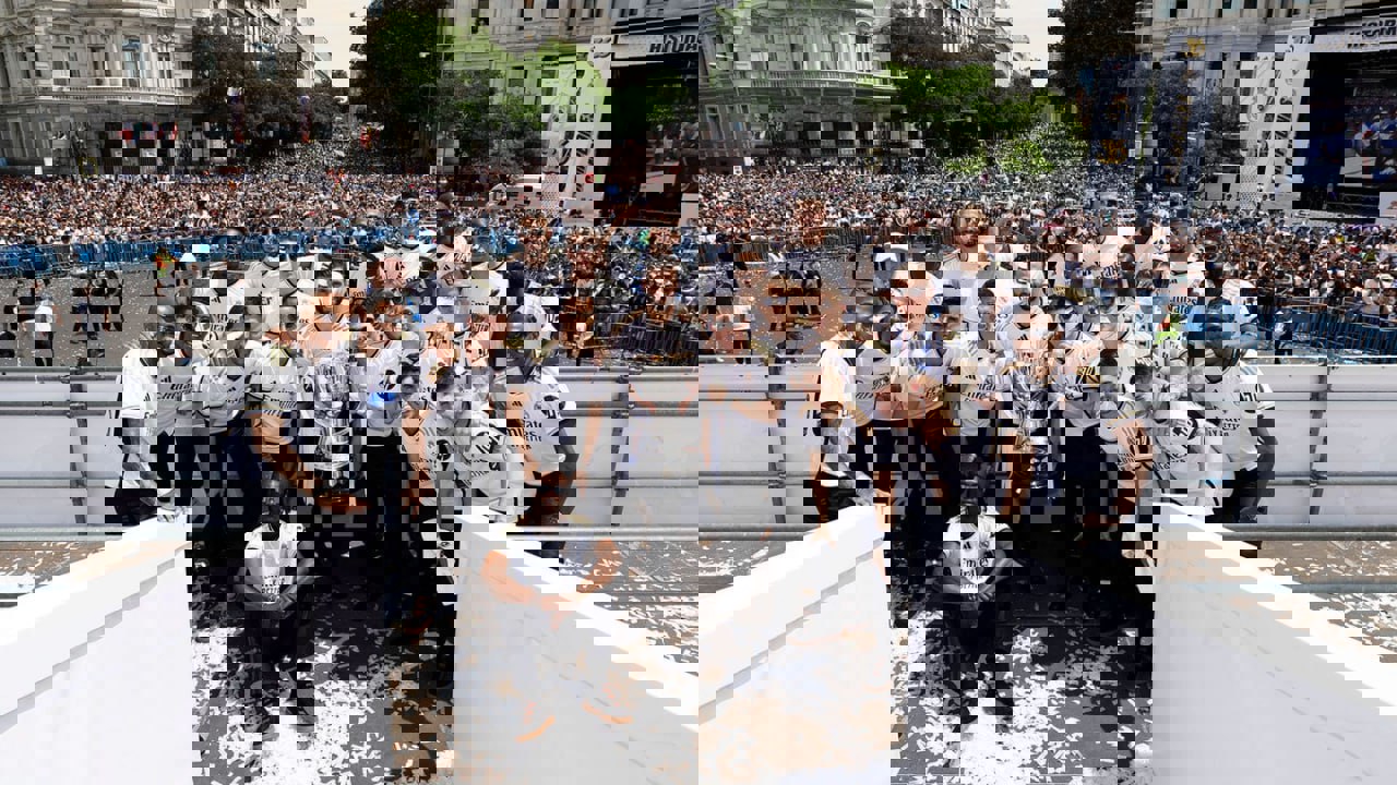 2021093