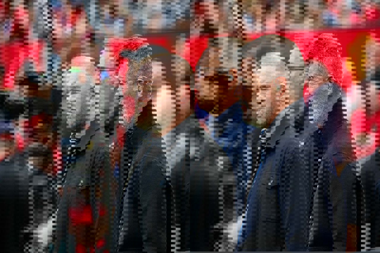 2021242