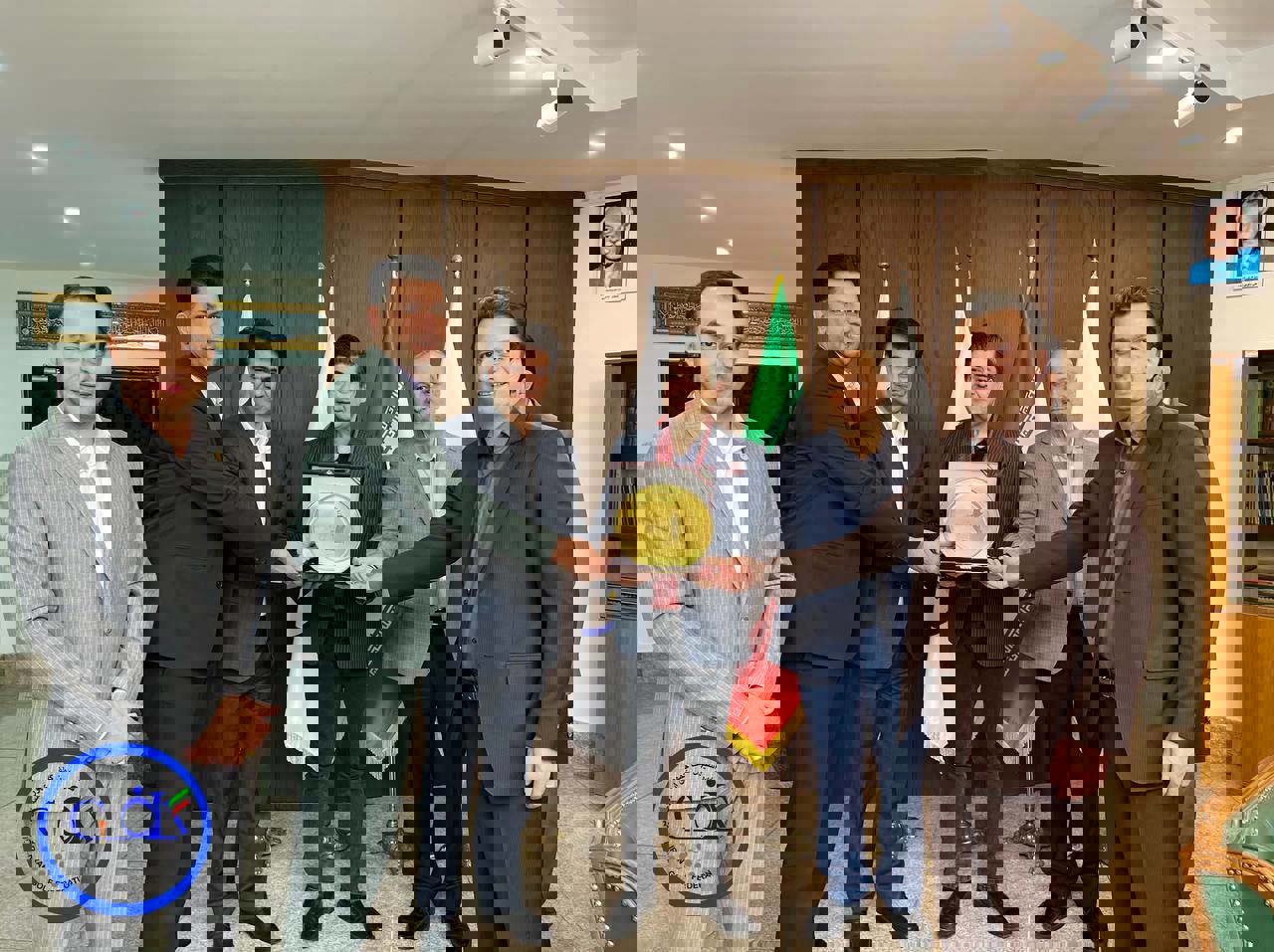2021316