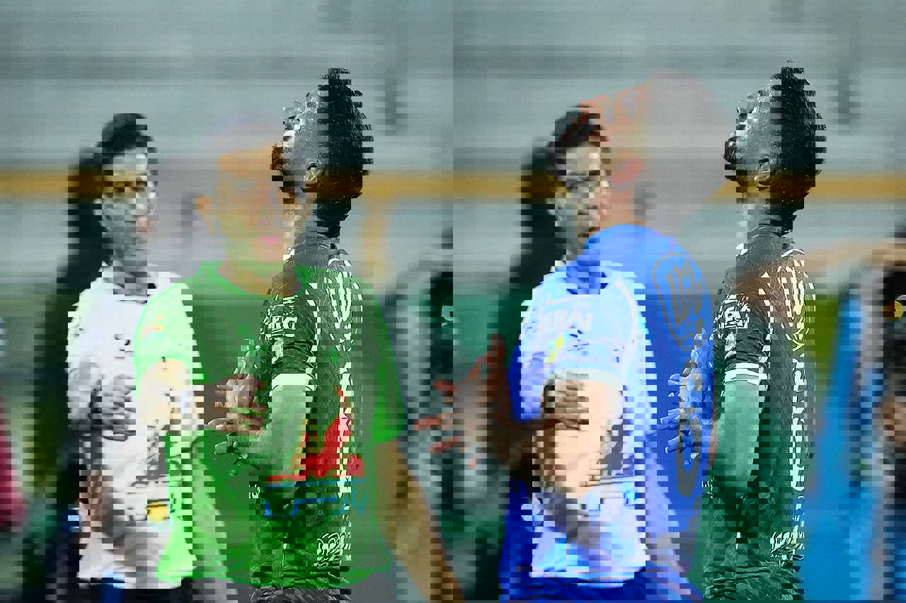 2021560