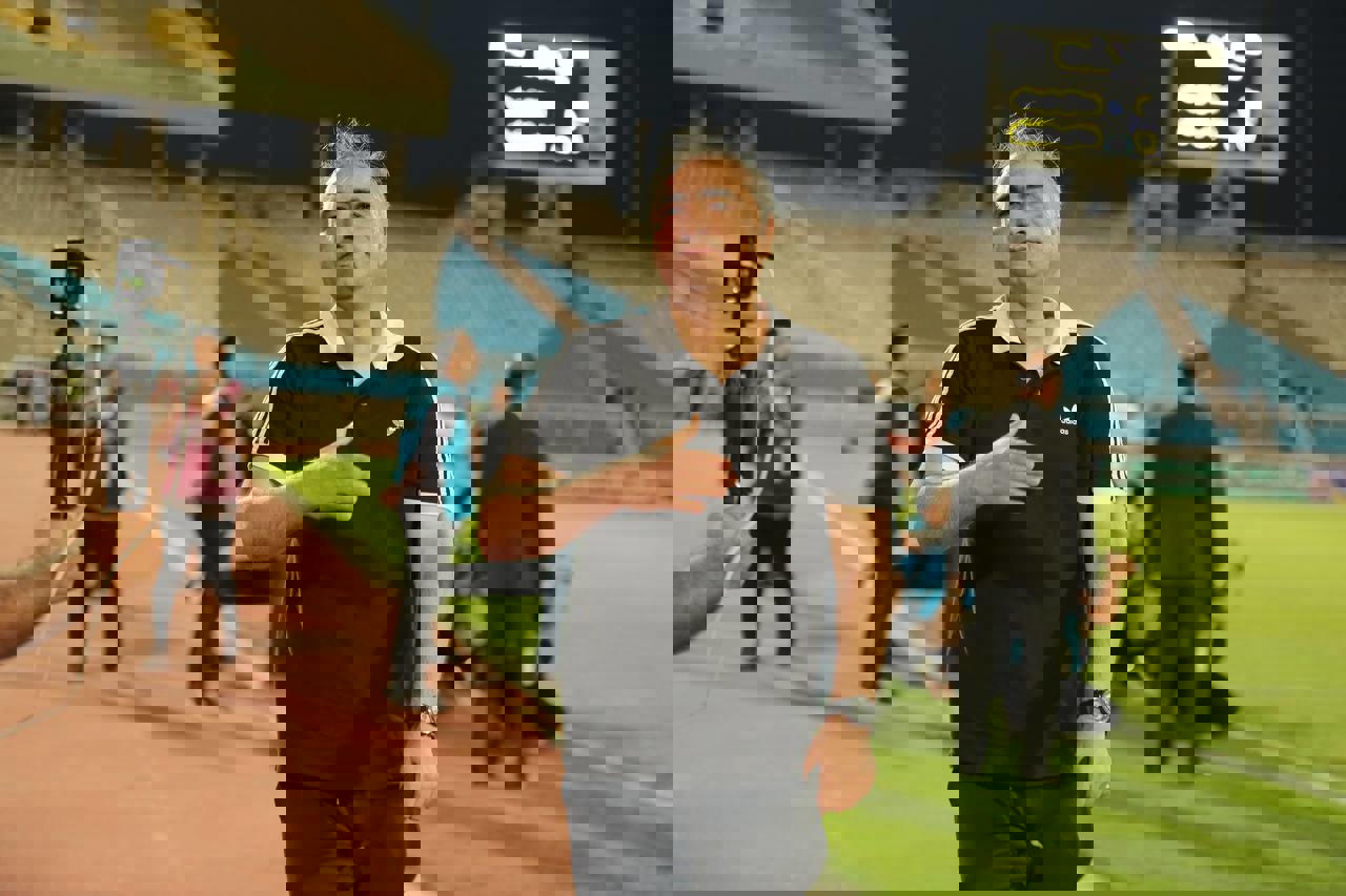2021494