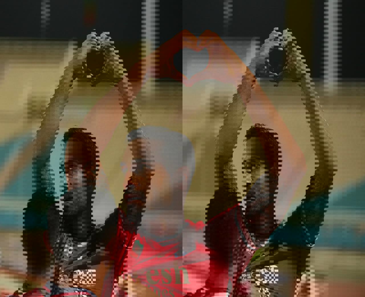 2021558