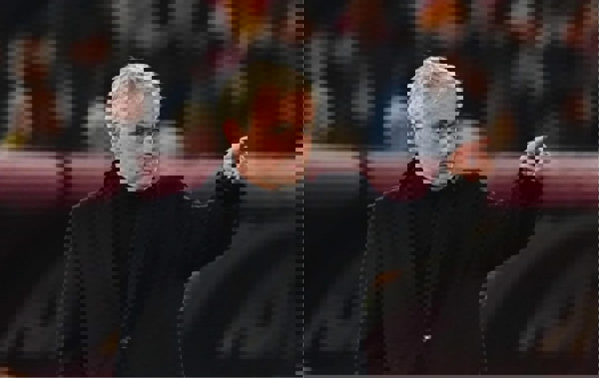 2021569