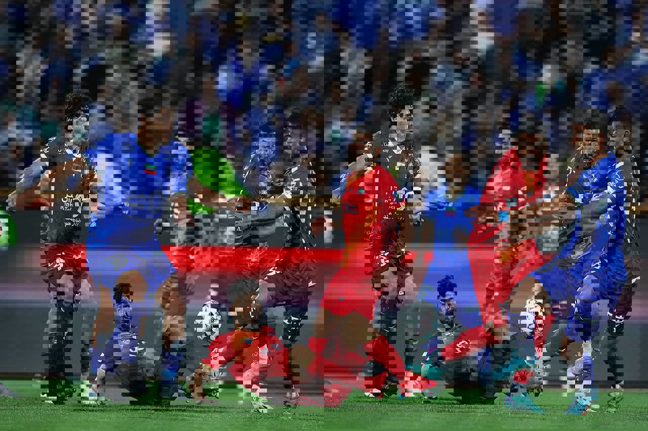 2021990