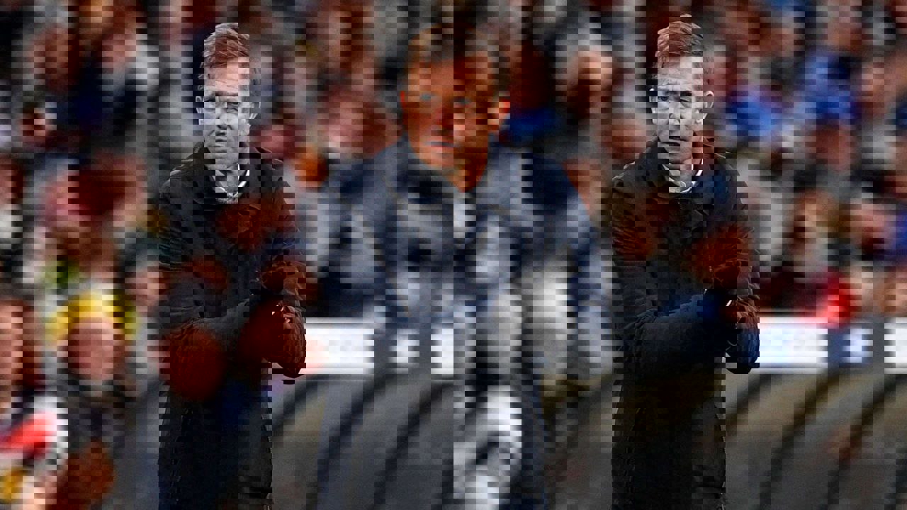2021673